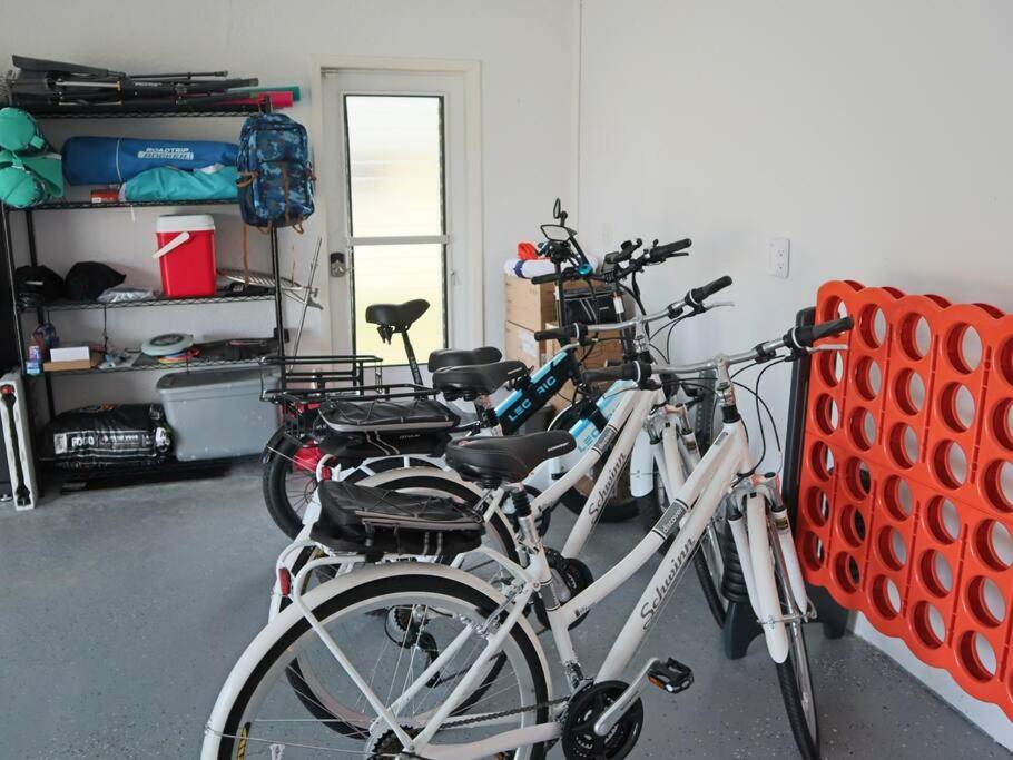 Cozy Retreat, Heated Pool, Water Canal, Bikes,3 Bedroom كيب كورال المظهر الخارجي الصورة