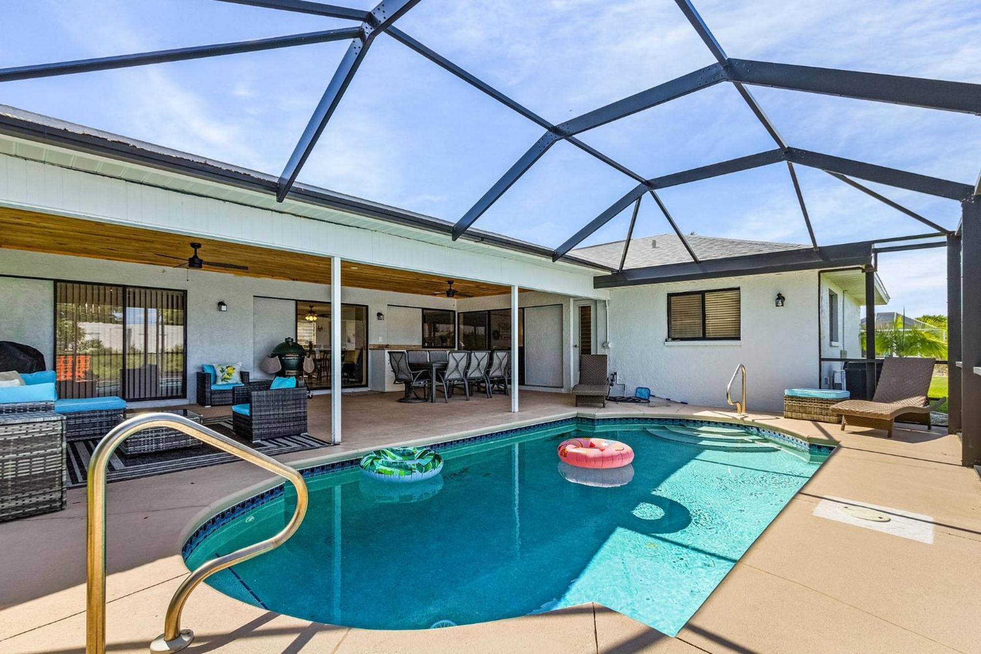 Cozy Retreat, Heated Pool, Water Canal, Bikes,3 Bedroom كيب كورال المظهر الخارجي الصورة